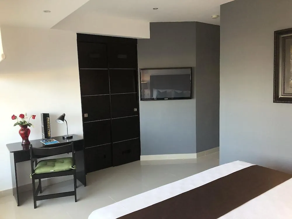 Suites Malecon Cancun Mexico