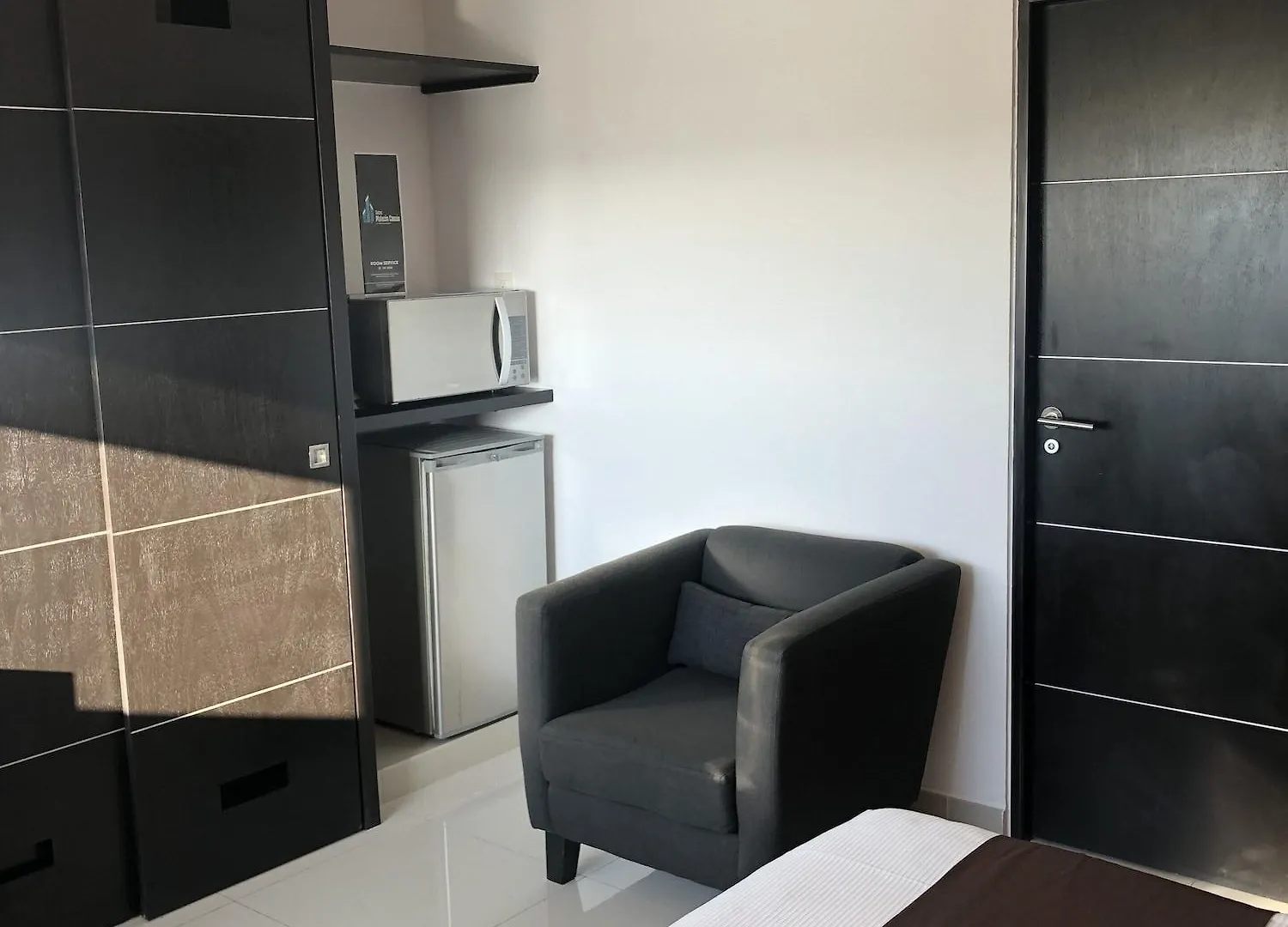 Suites Malecon Cancún Hotel