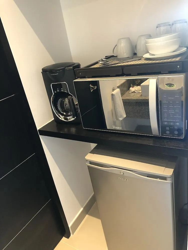 Suites Malecon Cancún