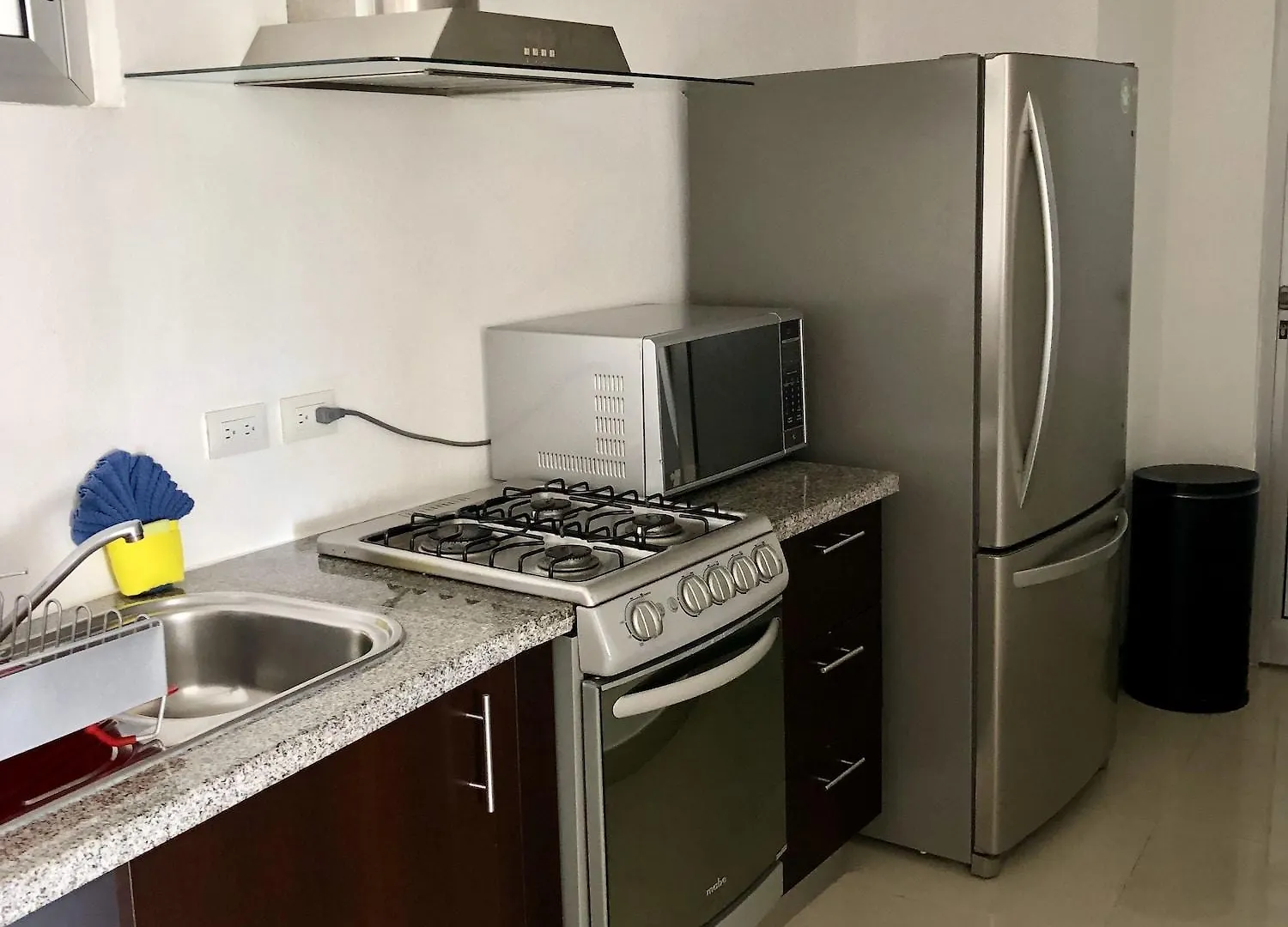 Suites Malecon Cancun Hotel